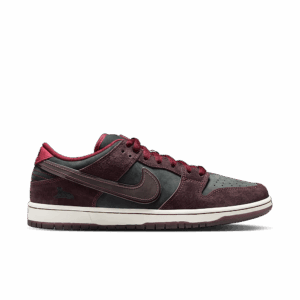 Nike SB Dunk Low Riot Skateshop